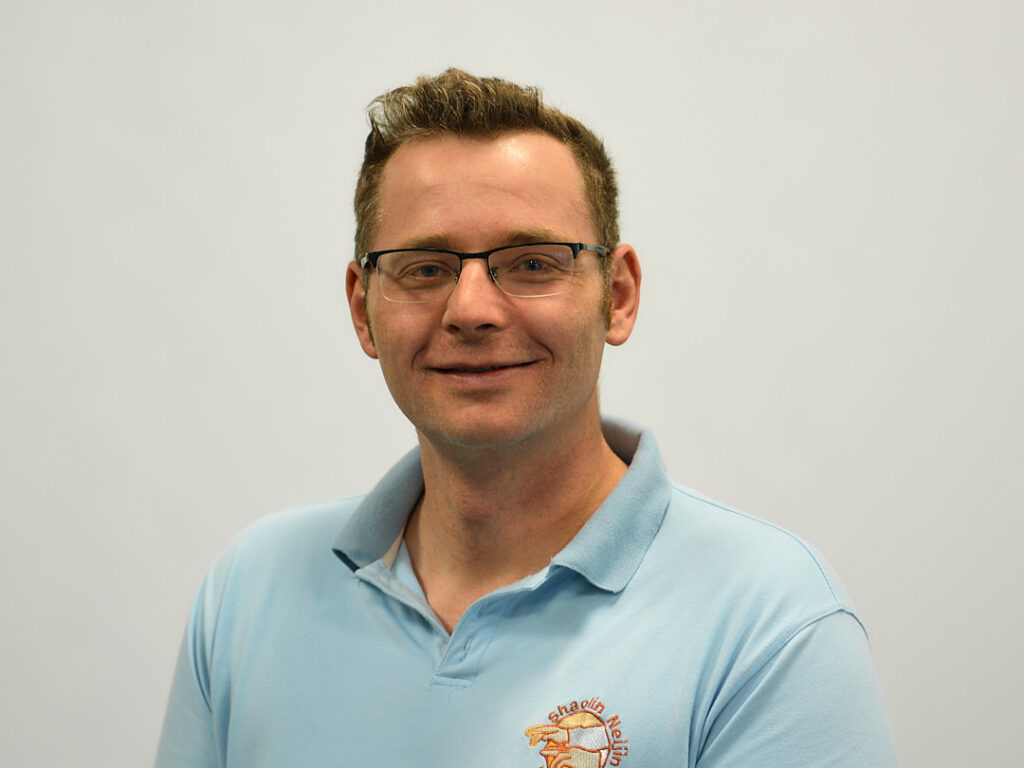 Dr. Alexander Raab